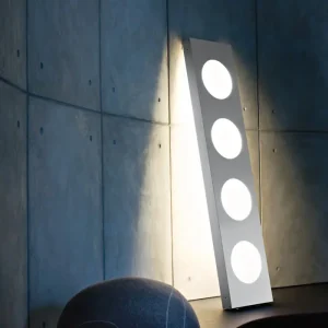 foscarini-dolmen-podna-lampa-aluminij-18762-02121194.webp FOSCARINI DOLMEN STAJAĆA LAMPA ALUMINIJ