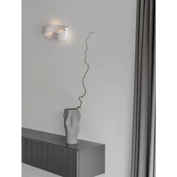 infinity-zidna-lampa-led-6w3000k535lmip20bijela-34268-02102407.webp INFINITY ZIDNA LAMPA LED 6W/3000K/535lm/IP20/BIJELA