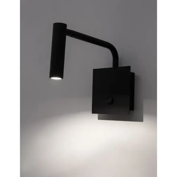 sicily-zidna-lampa-led-3-wattw3000k190lmip20crna-98433-02102542.webp SICILY ZIDNA LAMPA LED 3 WattW/3000K/190lm/IP20/CRNA