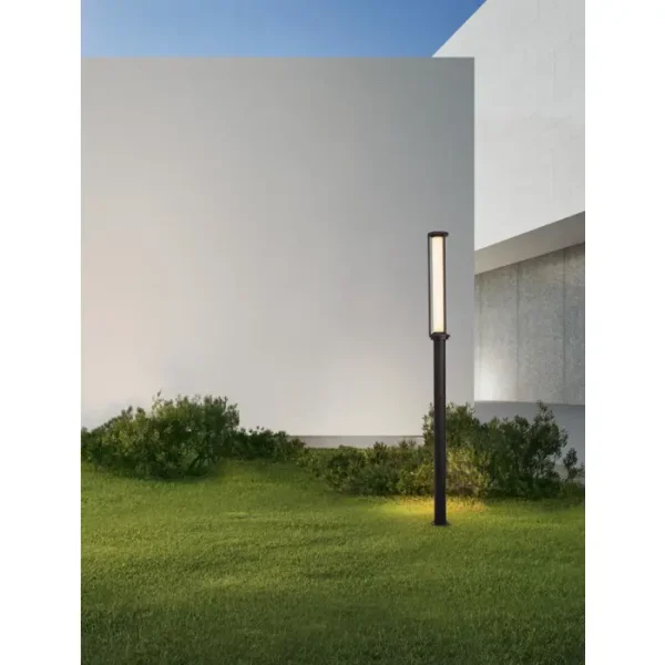 solstice-stajaca-lampa-led-3000k-1130lm-ip65-crna-4628-02075533.webp SOLSTICE STAJAĆA LAMPA LED 3000K 1130lm IP65 CRNA